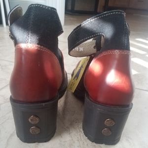 Ladies Shoes